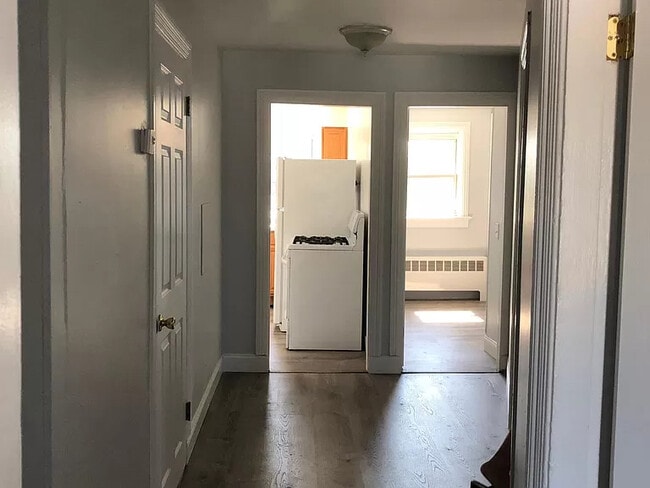 Photo - 635 Fall River Ave Apartment