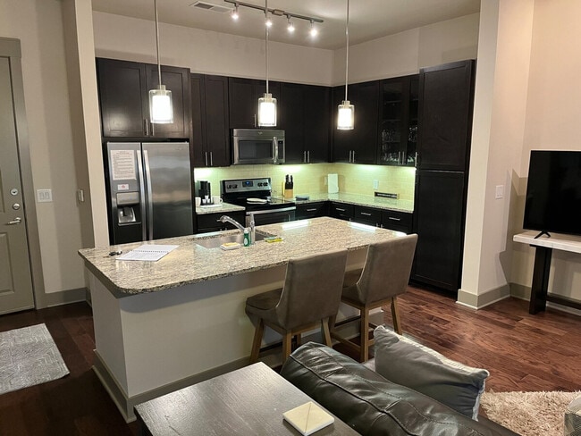 Building Photo - 5655 Carnegie Blvd