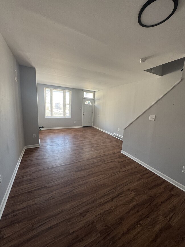 Foto del edificio - 5150 Wakefield St