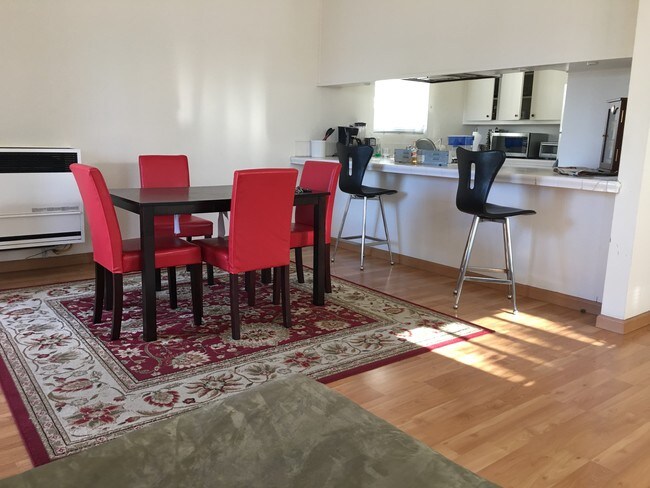 Foto del edificio - 416 Rosecrans Ave