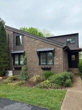 Building Photo - 964 Rosedale Dr