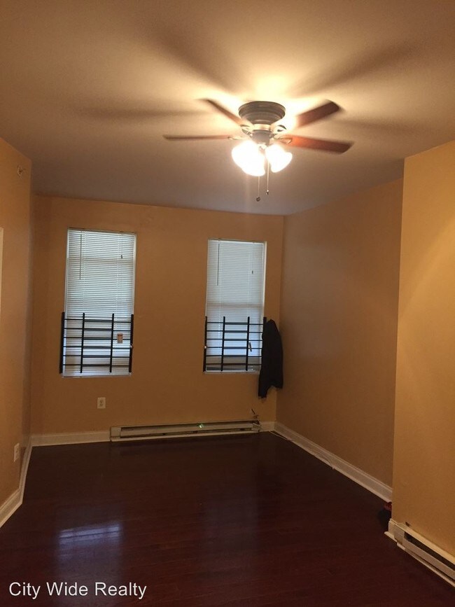 Foto del edificio - 729 N 43rd St