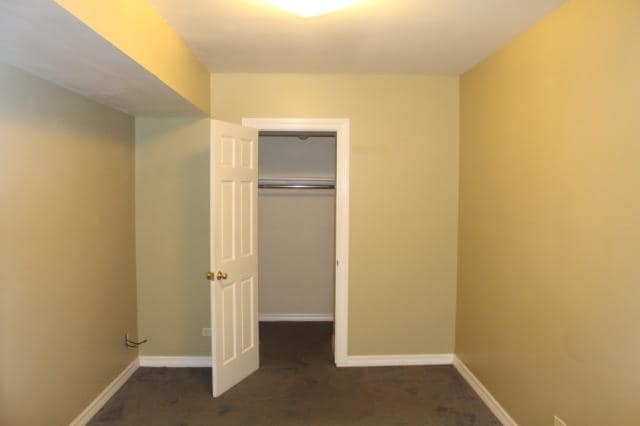 Building Photo - 2 bedroom in CHICAGO IL 60613