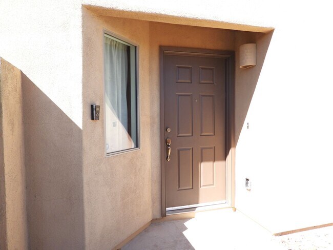 Building Photo - Coming Soon! 4 Bedroom, 2.5 Bathroom plus den and upstairs loft