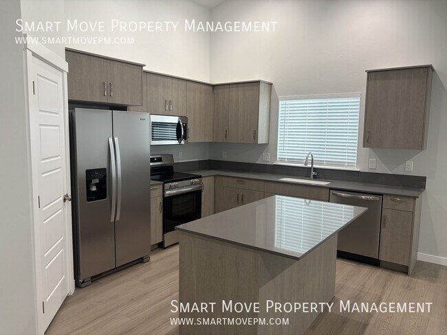 Building Photo - 3343 W Morere Dr