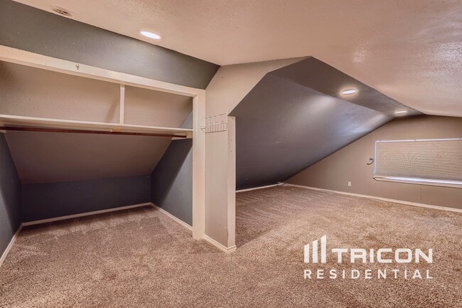 Building Photo - 418 Tammy Dr