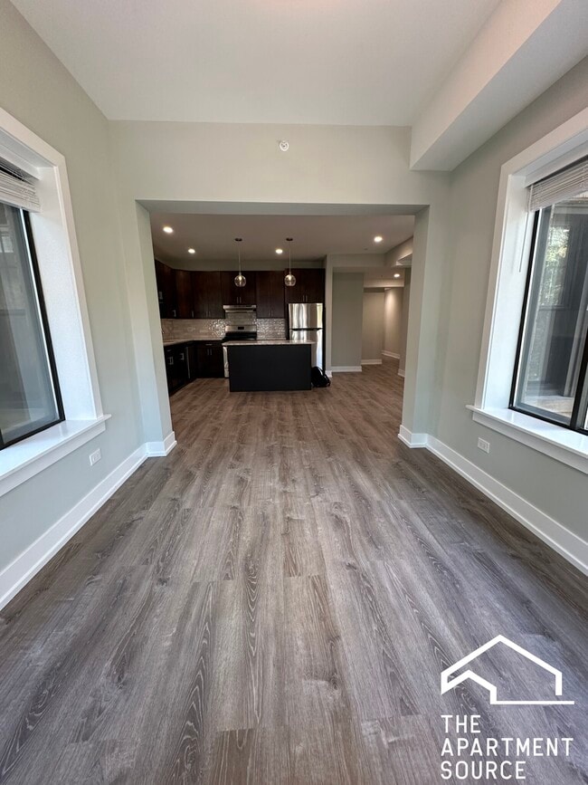 Foto del edificio - 1002 Crain St