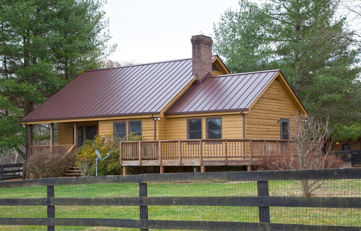 Foto principal - 975 Wakefield Farm