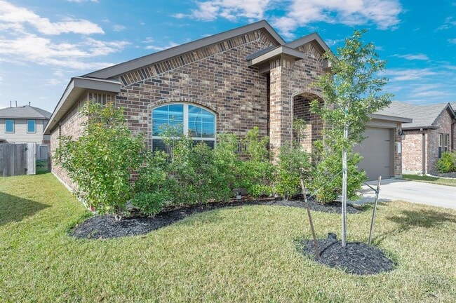 Building Photo - 3042 Dripping Springs Ct