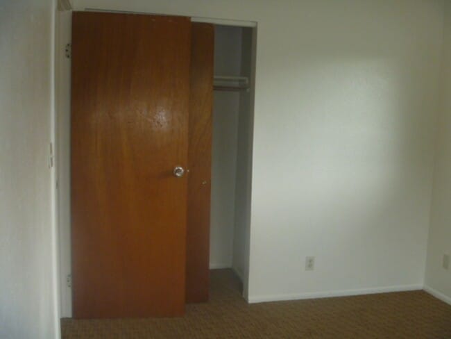 Building Photo - 3/2 $2150.00