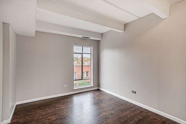 Foto del edificio - 2 Bedroom 2 Bath Home in Denver with Balco...