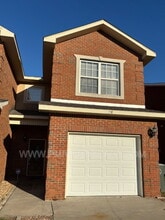 Building Photo - 108 Peregrine Way
