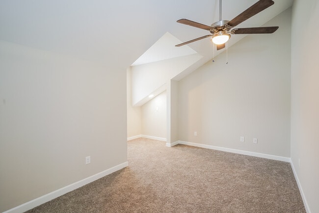 Foto del edificio - 506 Highland Ct