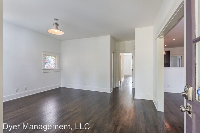 Building Photo - 3 br, 2.5 bath House - 3706 Hilltop Lane
