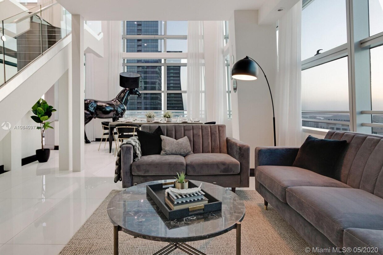 Foto principal - 1395 Brickell Ave