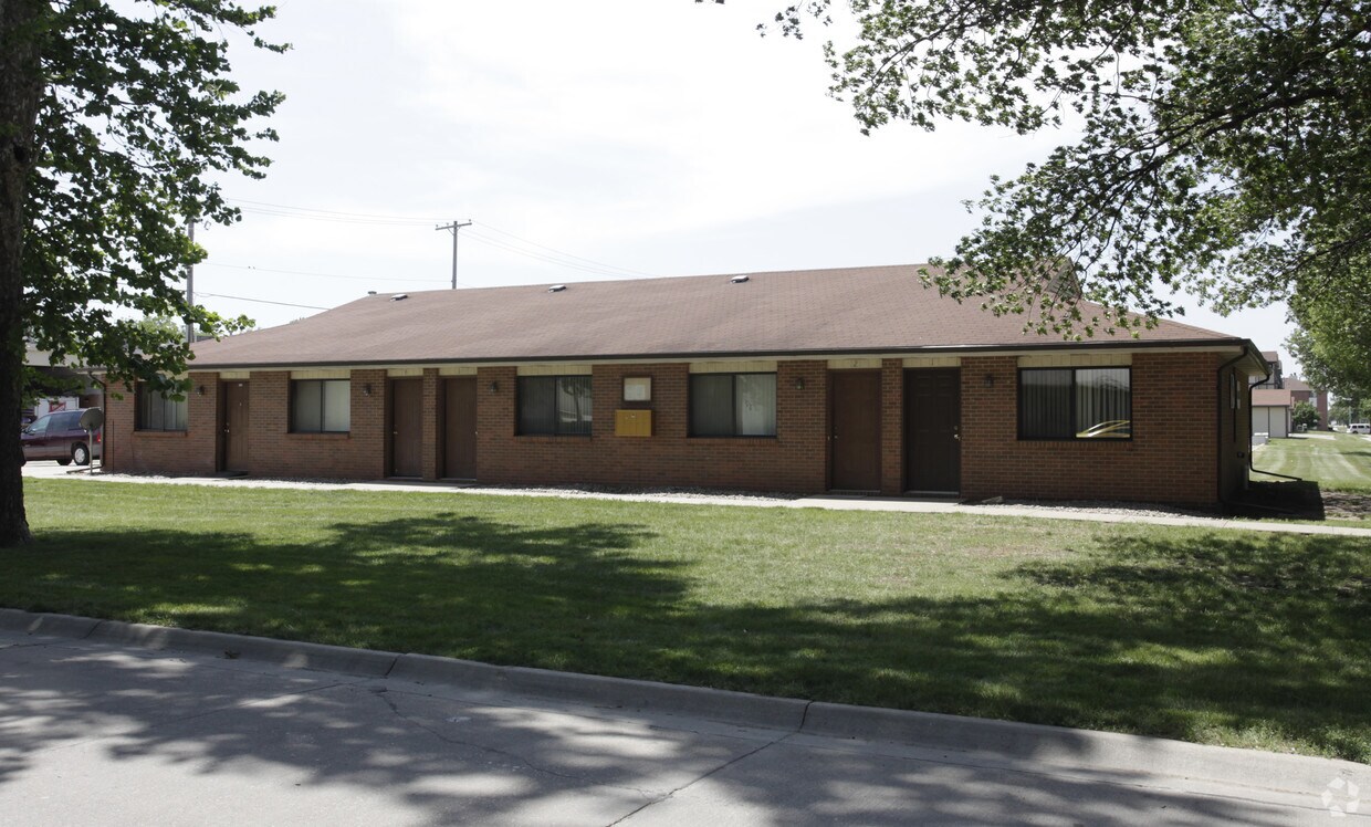 4549 Huntington Ave, Lincoln, NE 68504 4549 Huntington Ave Lincoln, NE Apartments for Rent