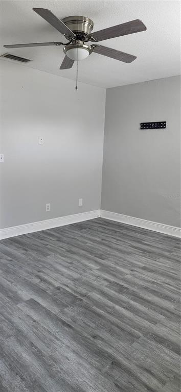 Foto del edificio - 205 W Amelia Ave