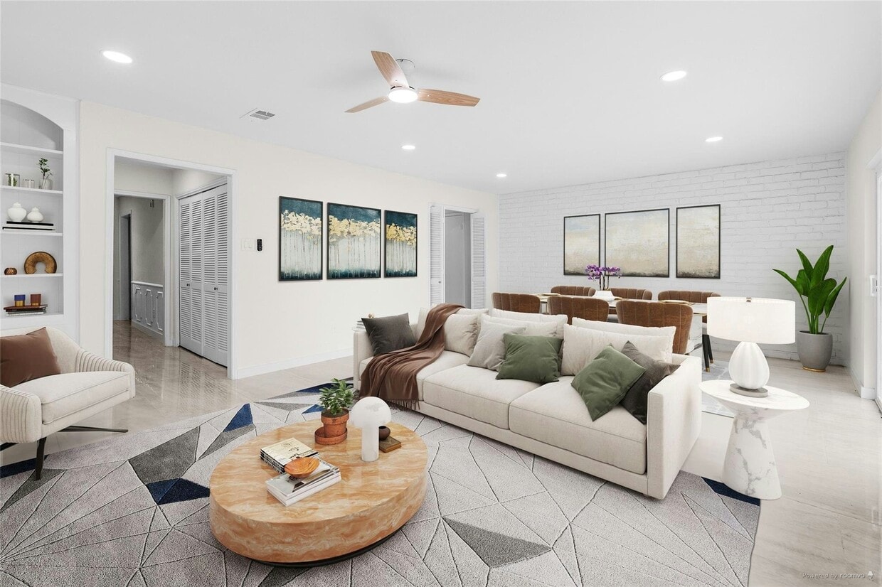 Foto principal - 14366 Misty Meadow Ln