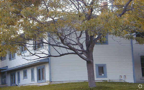 Primary Photo - 635 22nd St