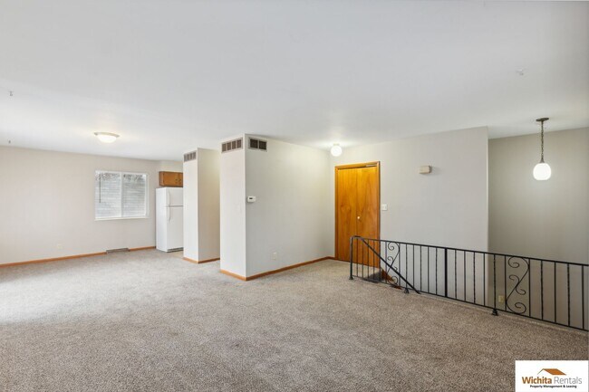 Foto del edificio - 807-807 S Erie St