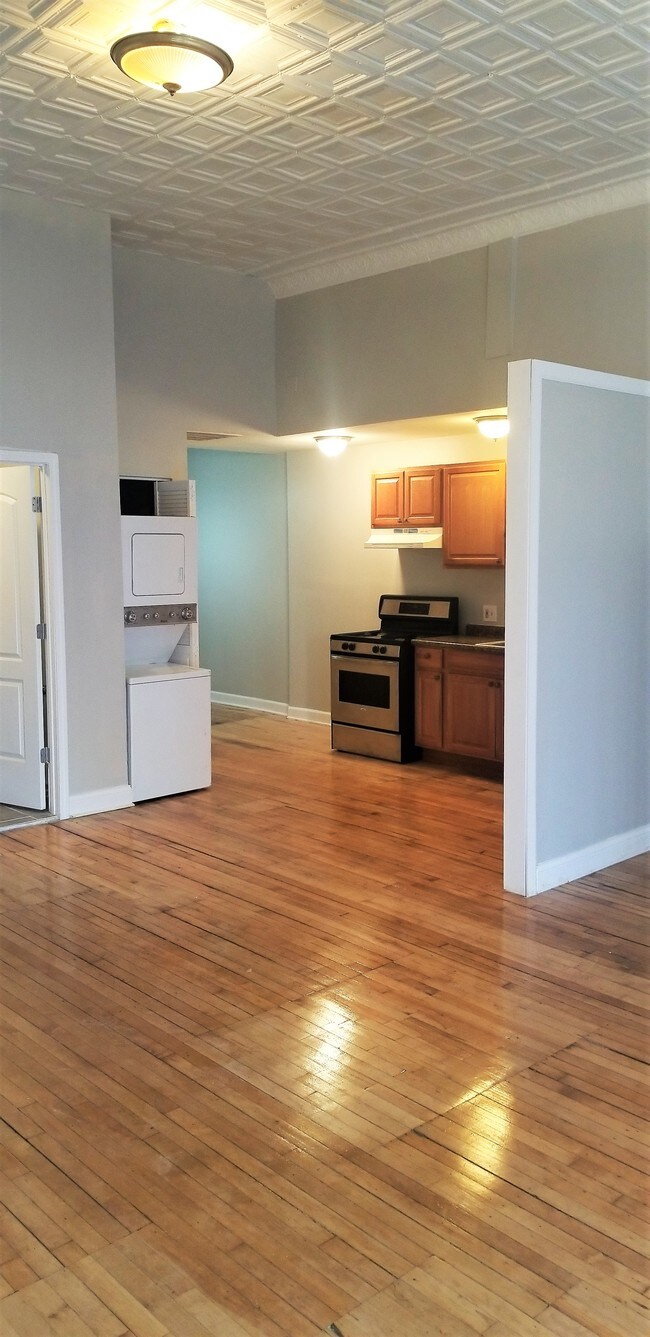 Foto del edificio - 3449 W North Ave