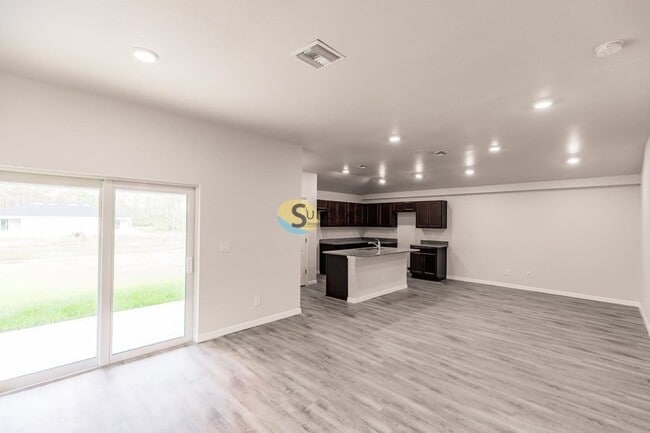 Foto del edificio - 311 Norwalk Ave