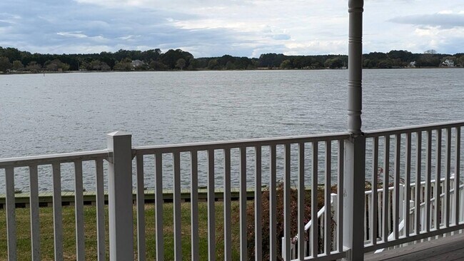 Foto del edificio - 14323 Sunset Ln