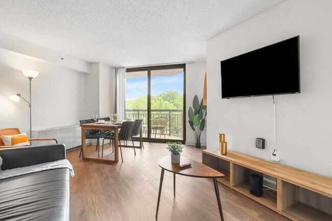 Foto del edificio - 801 15th St S