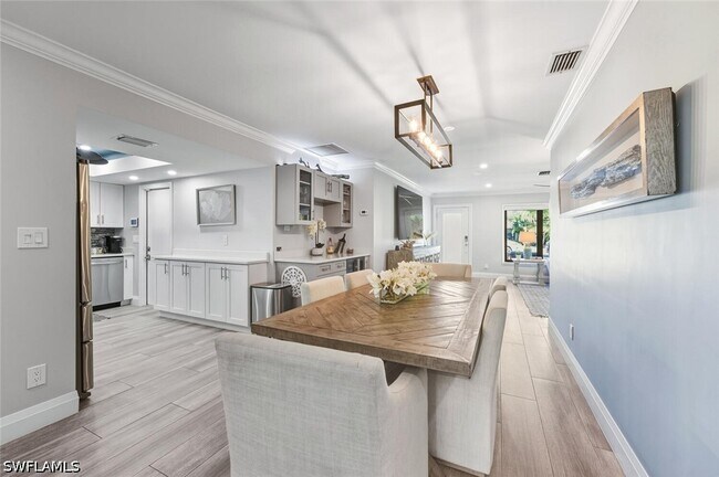 Foto del edificio - 530 108th Ave N