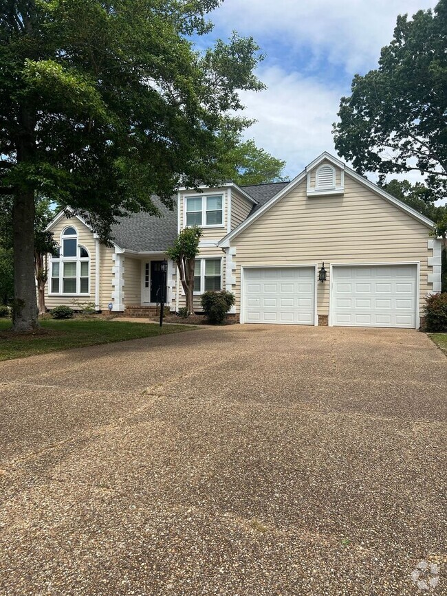 Building Photo - 103 Sunrise Bluff Ln