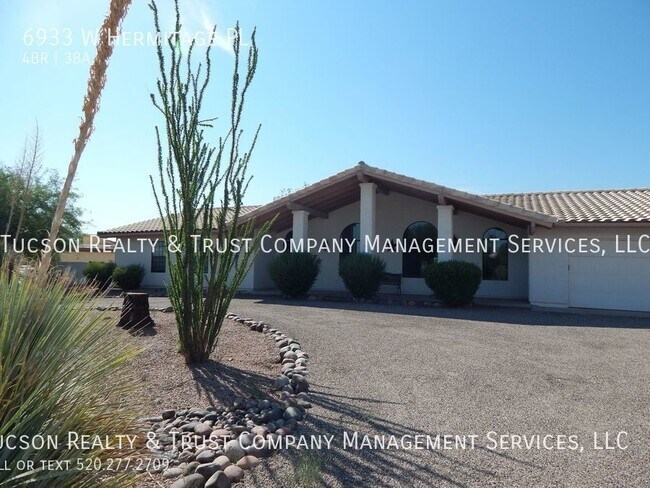 Building Photo - 4 Bedrooms - 3 Baths - Over 2500SQFT - NW ...