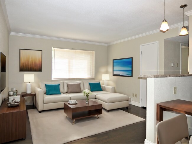 Foto del edificio - University Villa Apartments