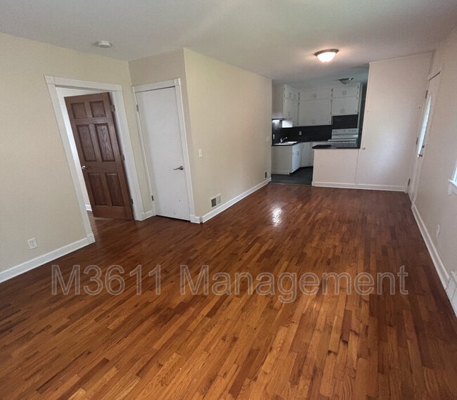 Building Photo - 4201 S 52nd St
