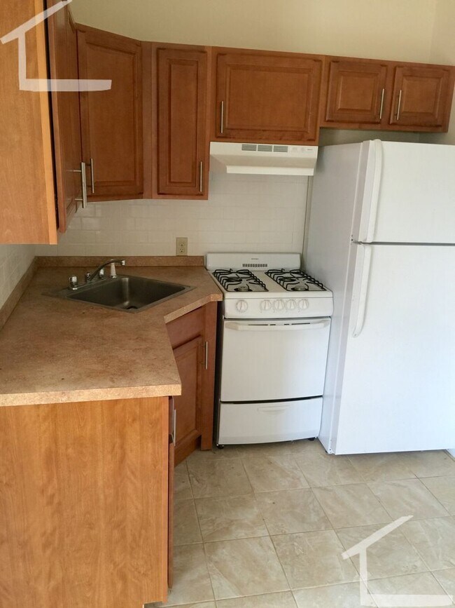 Foto del edificio - Allston Packard’s Corner - One Bedroom