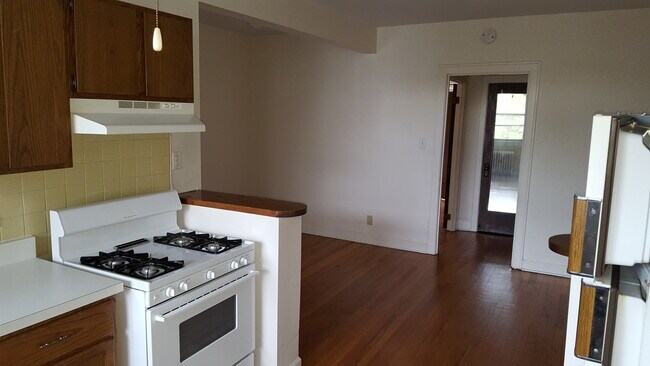 Foto del edificio - 6766 W Raven St