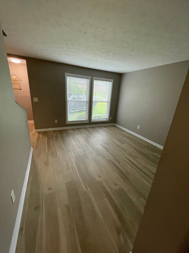 Foto del edificio - 3173 Dove Ct SW