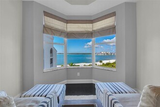 Building Photo - 2000 Royal Marco Way