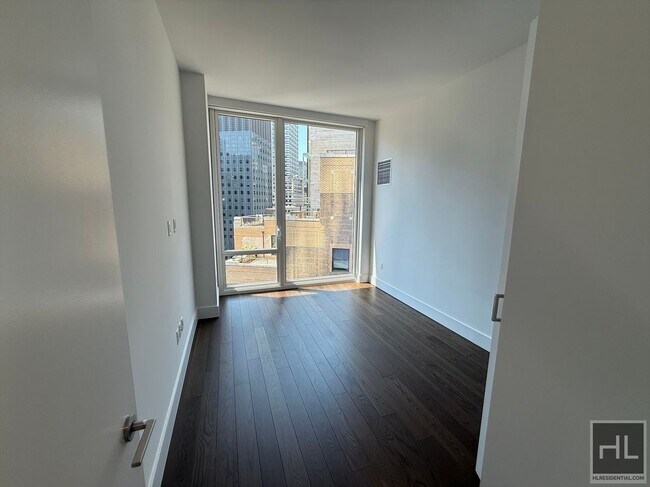 Building Photo - East 44th Street