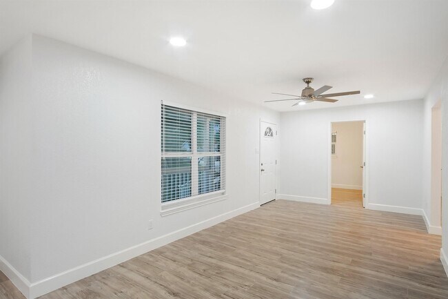 Foto del edificio - 4808 Terry St