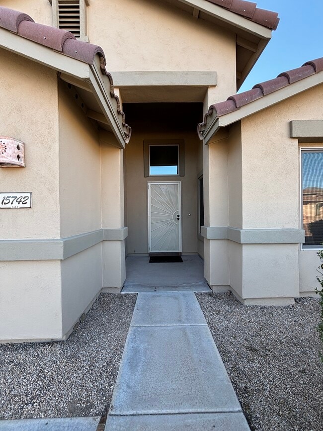 Building Photo - 15742 N 102nd St