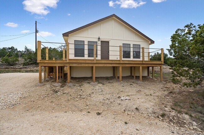 Building Photo - 150 Hart Ln