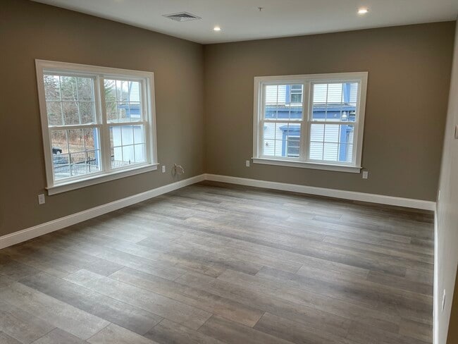 Building Photo - 1 Brattle St