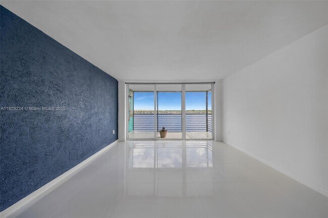 Foto del edificio - 1175 NE Miami Gardens Dr