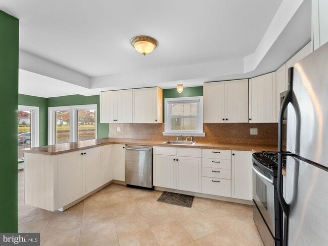 Foto del edificio - 860 Pennsylvania Ave