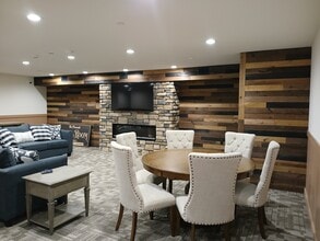 Card Table Community Room - The Pinnacle at Swiftwater