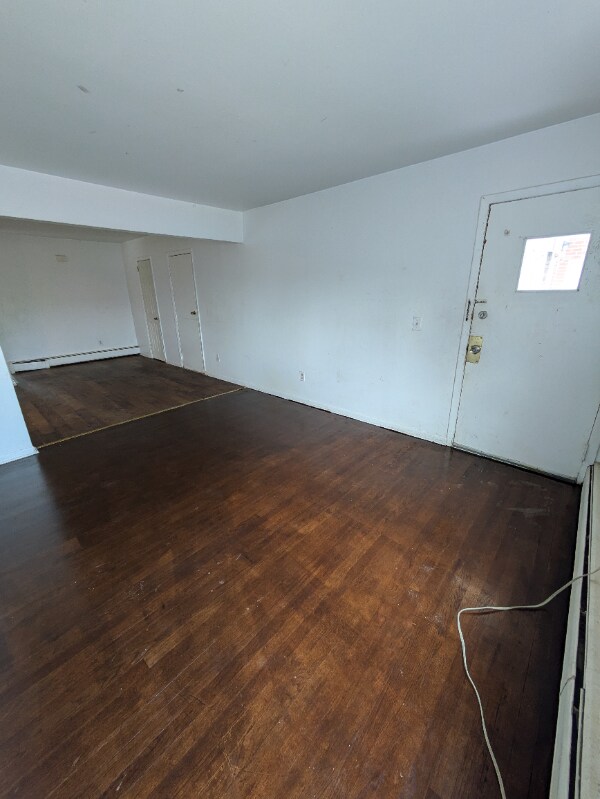Building Photo - 382 Fair St
