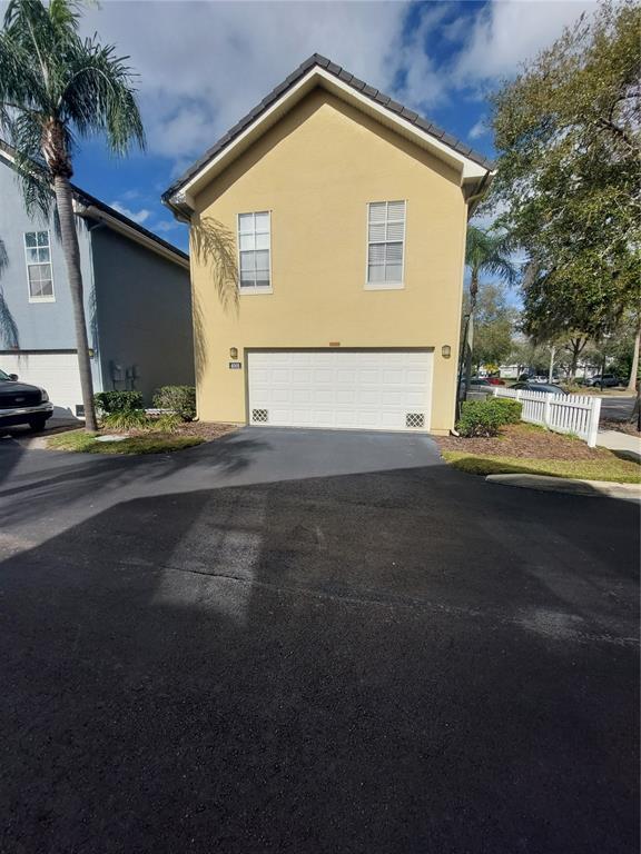 Building Photo - 4001 Roclinata Palm Ct