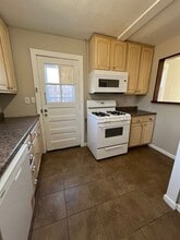 Building Photo - 3721 10th Ave Ct