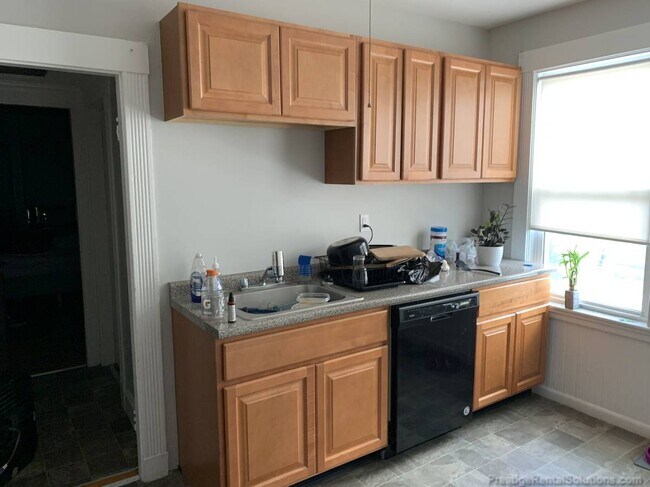 Foto del edificio - 2 Westford Pl