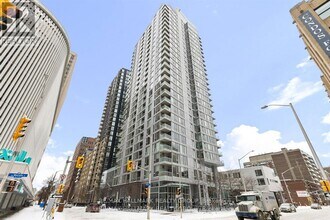 Building Photo - 179 Metcalfe St